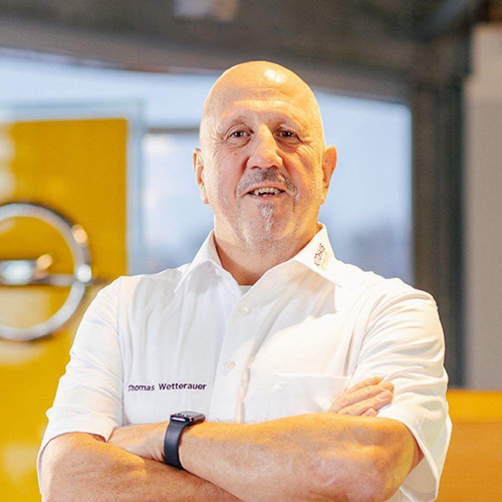 Thomas Wetterauer Geschäftsführer von Autohaus Wetterauer Ein Portraifoto von Thomas Wetterauer